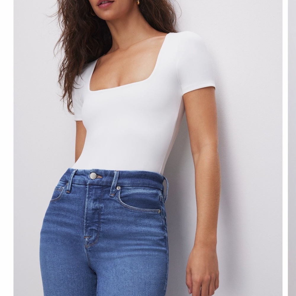 Good American White Scuba Short Sleeve Bodysuit